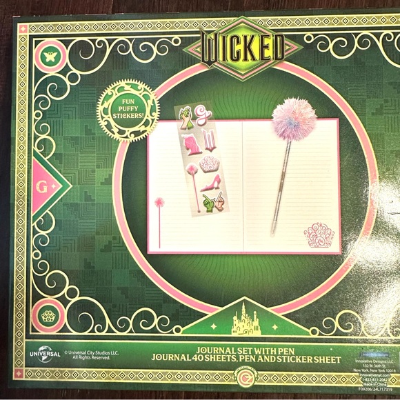 NWT 2024 Wicked Glinda Journal Set - Picture 3 of 4